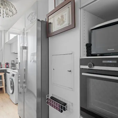 Attica Apartment Paris